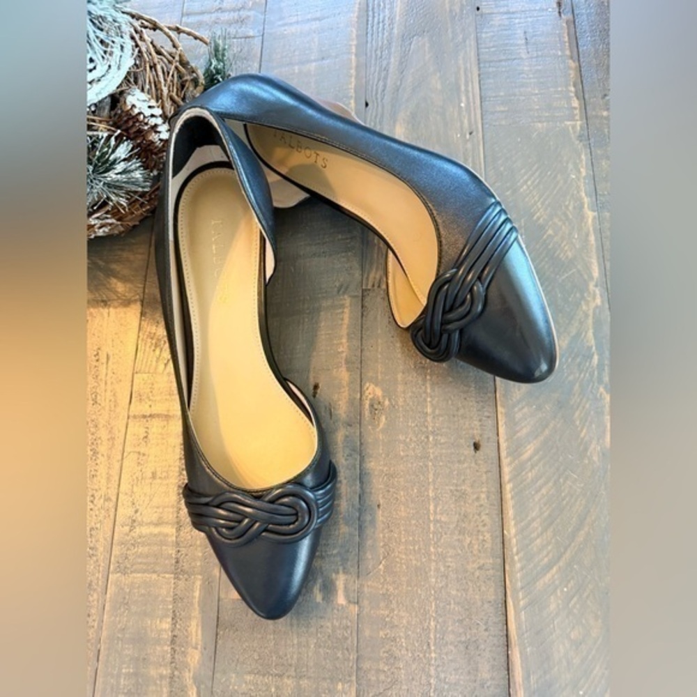 Talbots black wedge heels sizes size 8.5